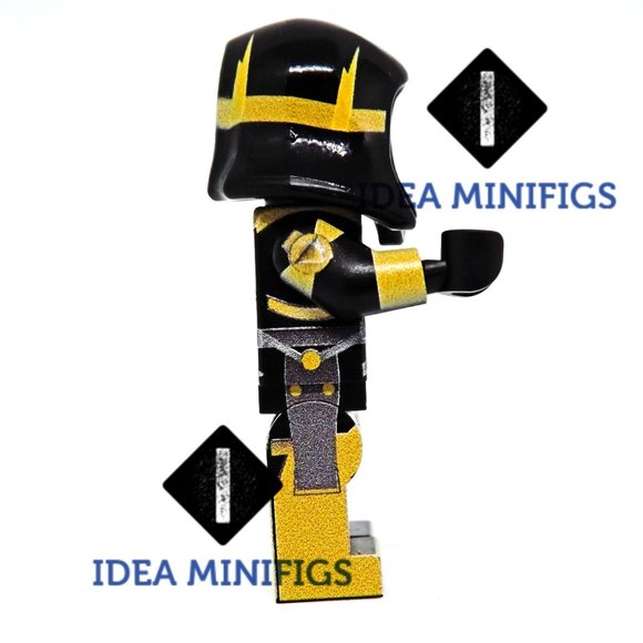 Battle Royale Classic Gold King Custom UV Print on Lego Minifigure - Picture 4 of 4